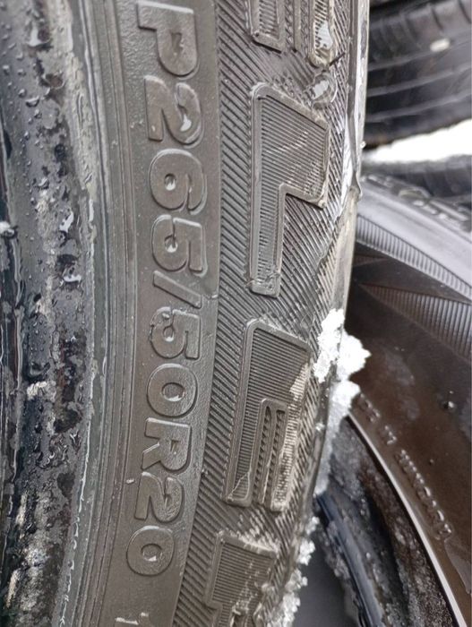 Opony 265/50/20 dodge bridgestone 2018r