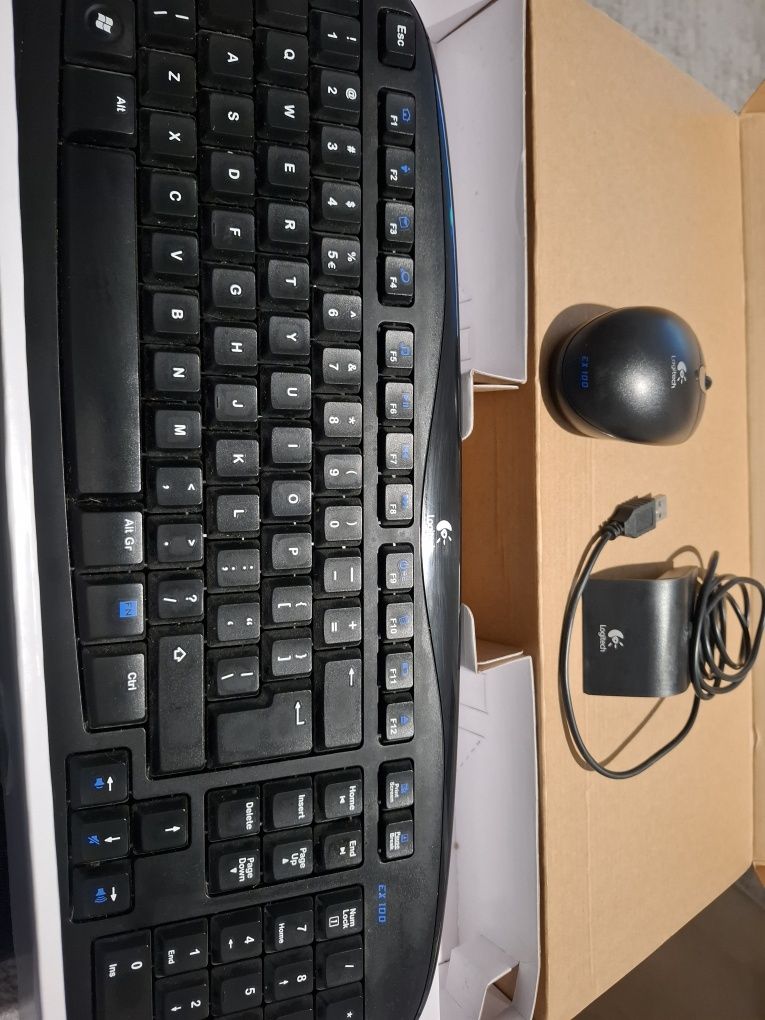 Klawiatura Logitech EX100