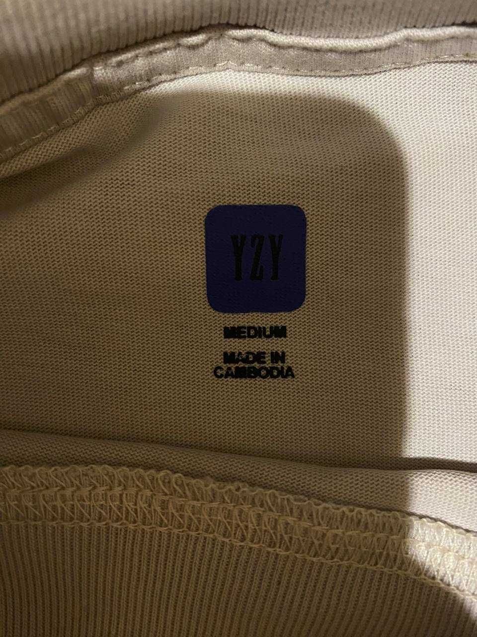 Koszulka Yeezy x GAP