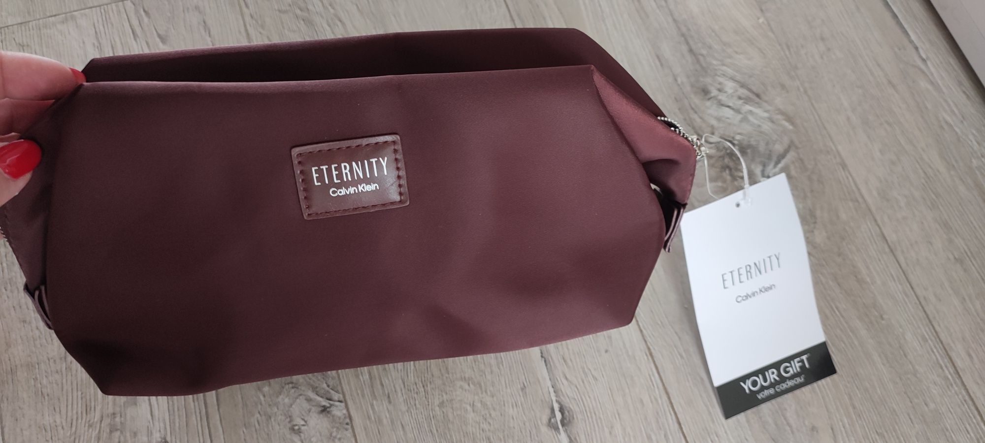 Nowa z metką pojemna kosmetyczka Eternity Calvin Klein