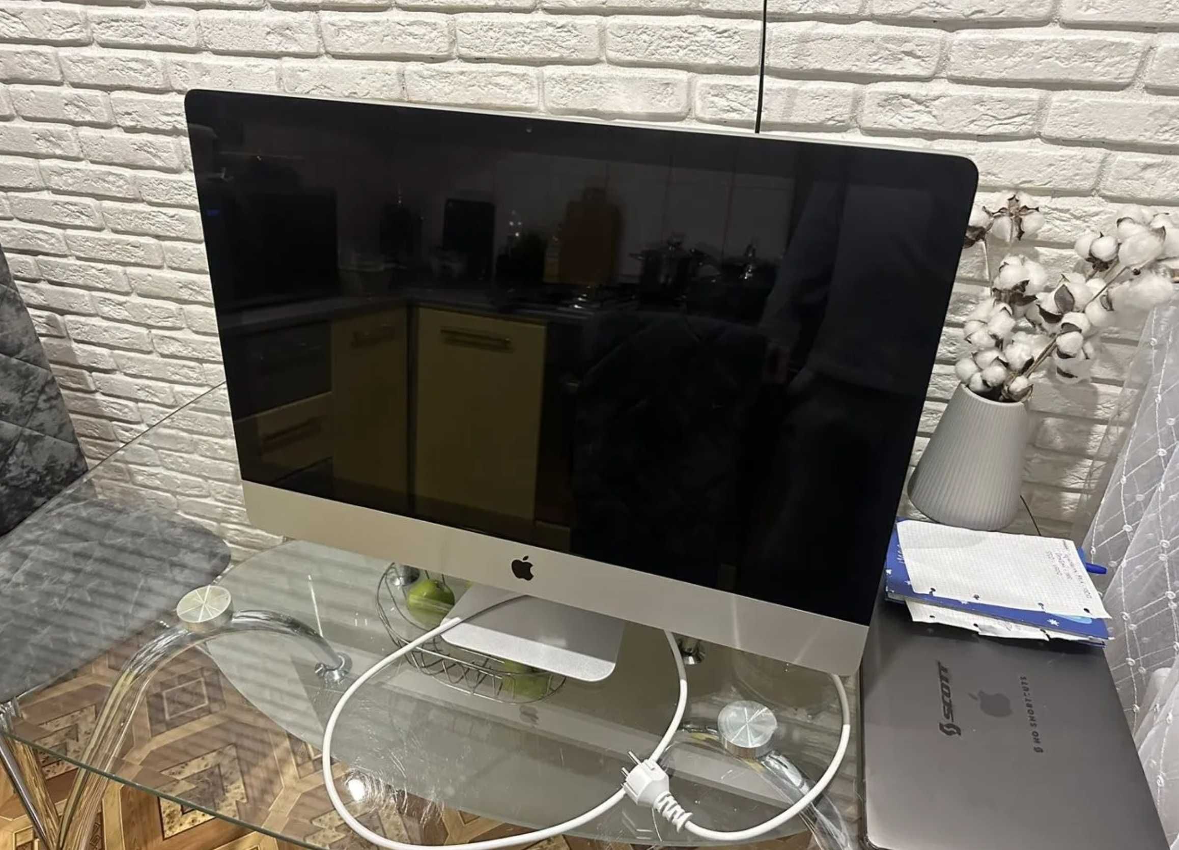 Apple imac 21.5 2011 a1311