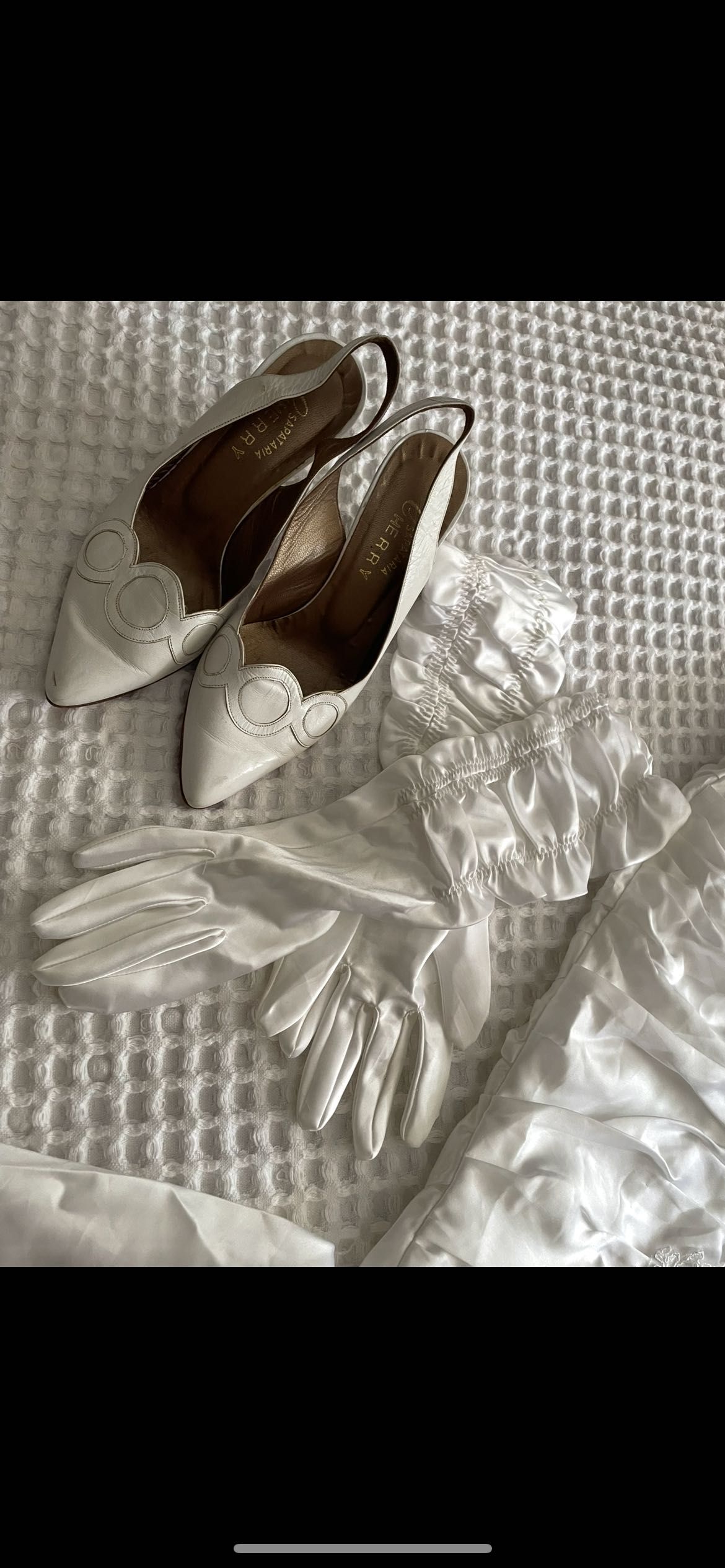 Vestido noiva mais sapatos tamanho 36 e luvas