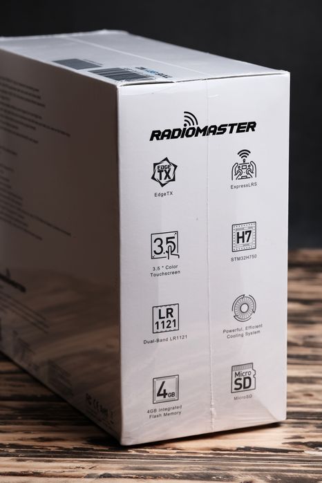 Radiomaster tx15 m2 erls 2.4/915 БІЛИЙ