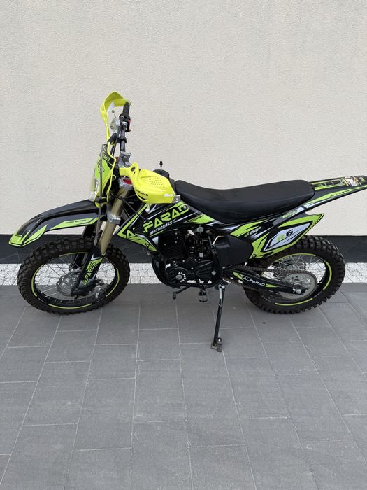FuLL Cross Alfarad 250 R6 21/18" Manual E-Start