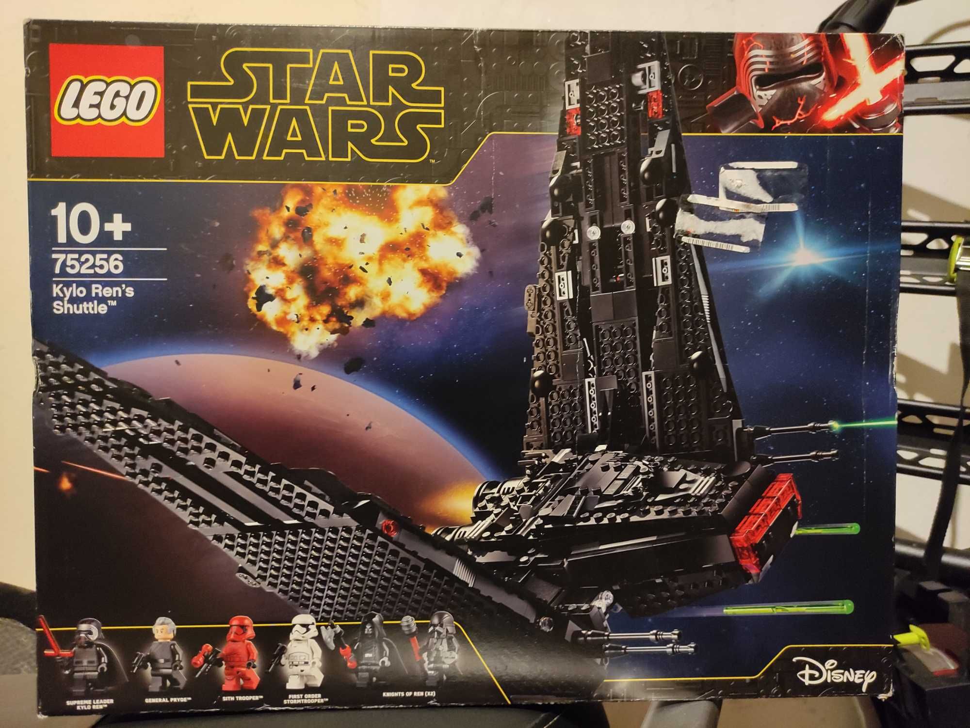 Lego Star Wars 75256 Wahadłowiec Kylo Rena