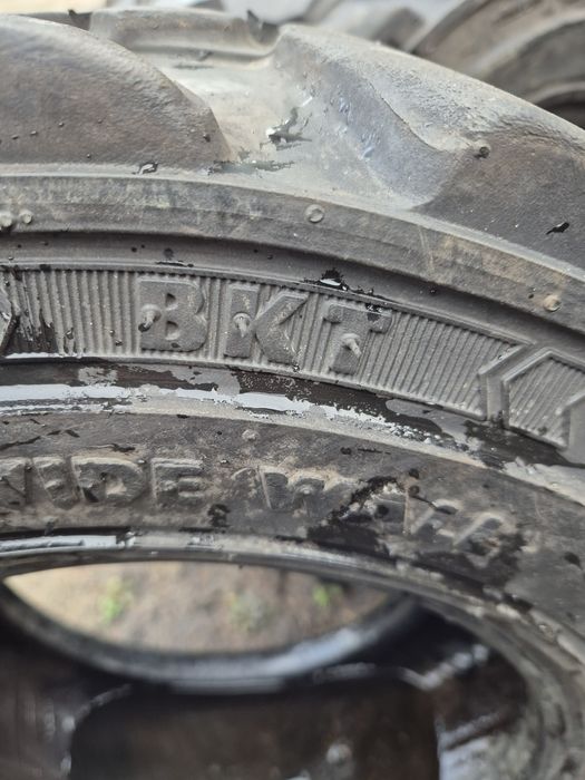 Opony 23x8.50-12