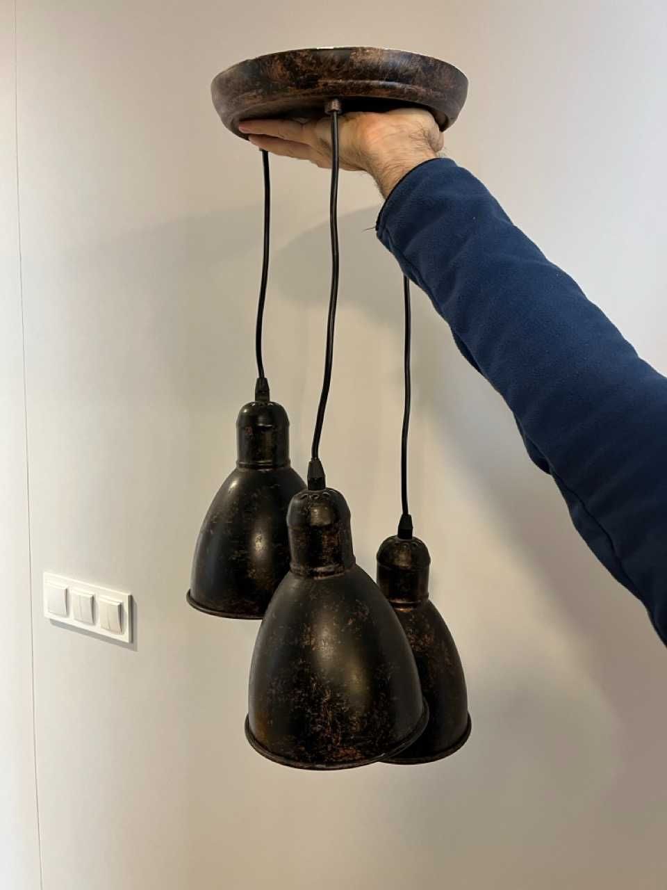Potrójna lampa żyrandol w stylu vintage