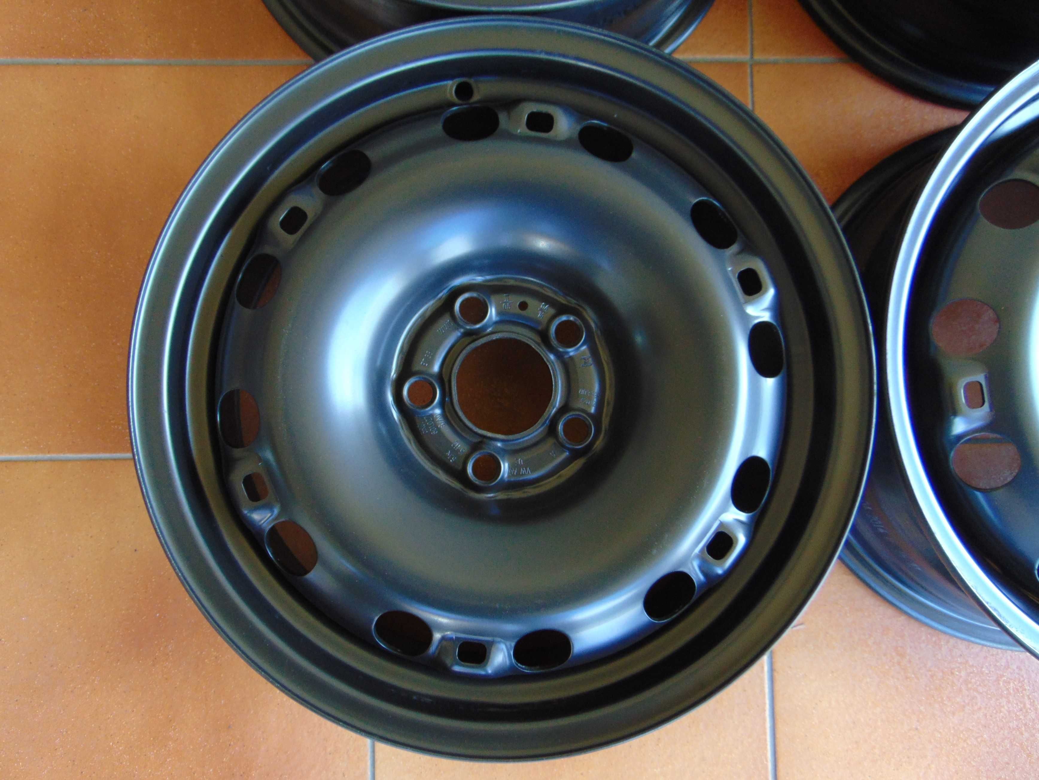 Felgi Stalowe 15'' 6x15 ET38 FABIA RAPID FABIA IBIZA POLO kpl