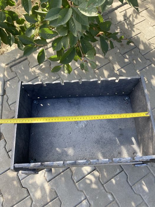 Мангал чугунный новий