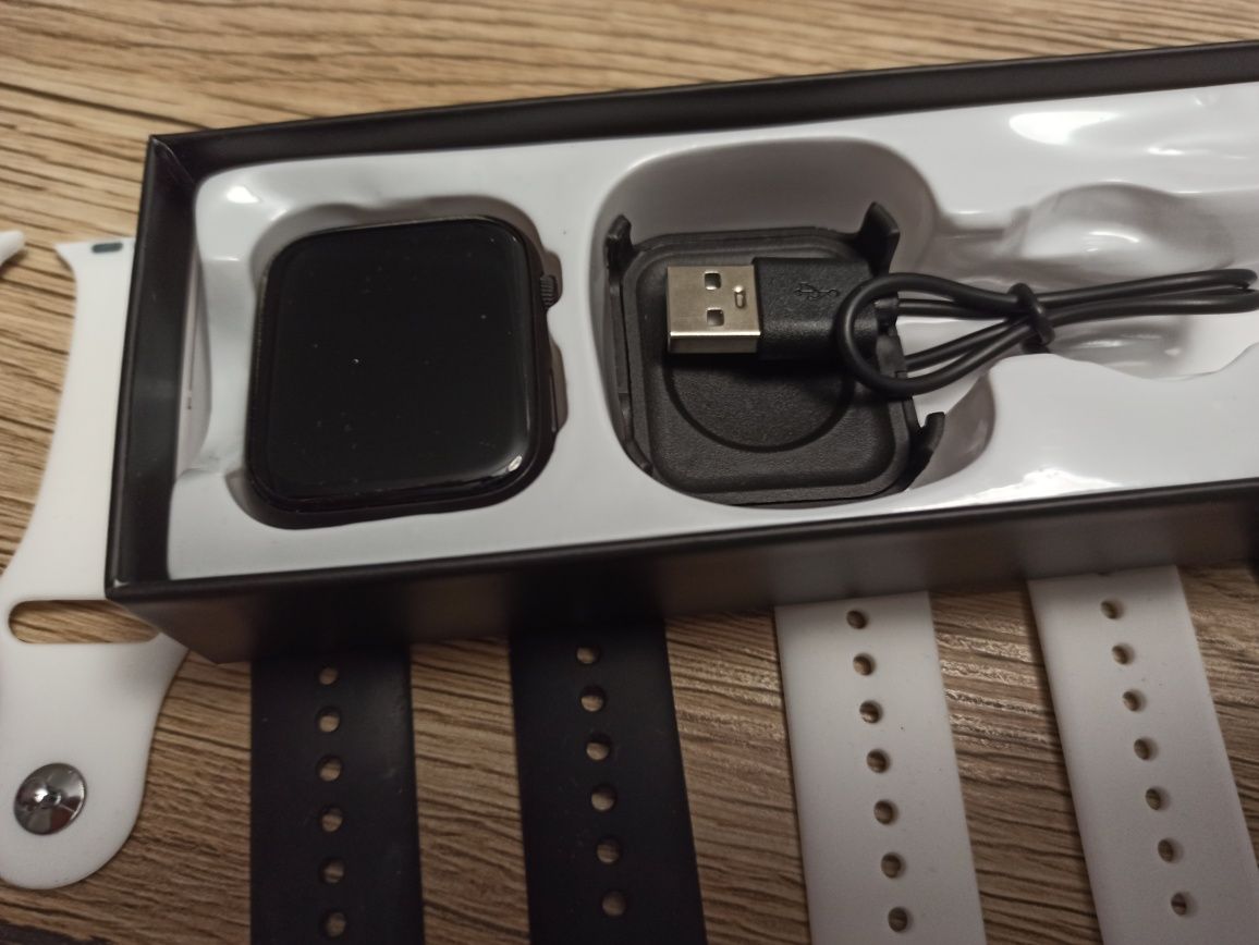 Nowy zegarek. Smartwatch Abrams