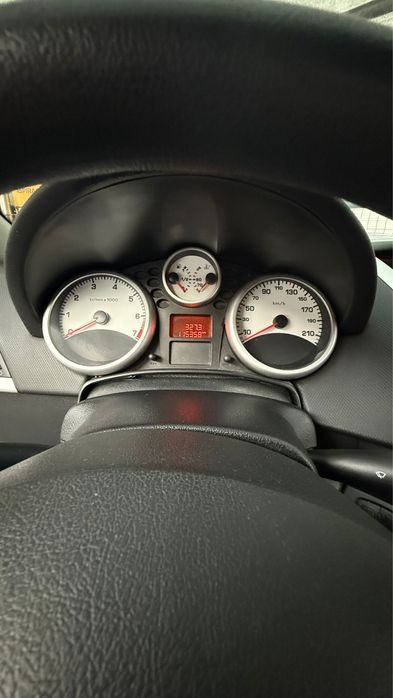 Peugeot 207 SW 1.4 2008 APENAS 115km