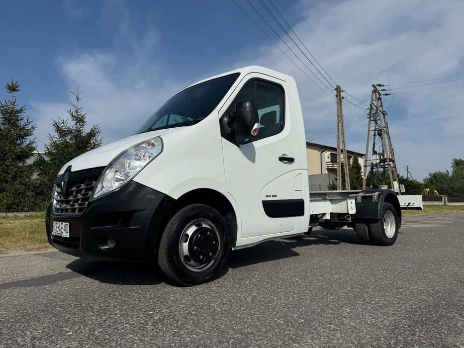 Renault Master * 2.3 / 165KM * Rama do zabudowy * Rozstaw osi: 3.7m *  Możliwość zabudowy * Koła bliźniacze * Klimatyzacja * Nawigacja *