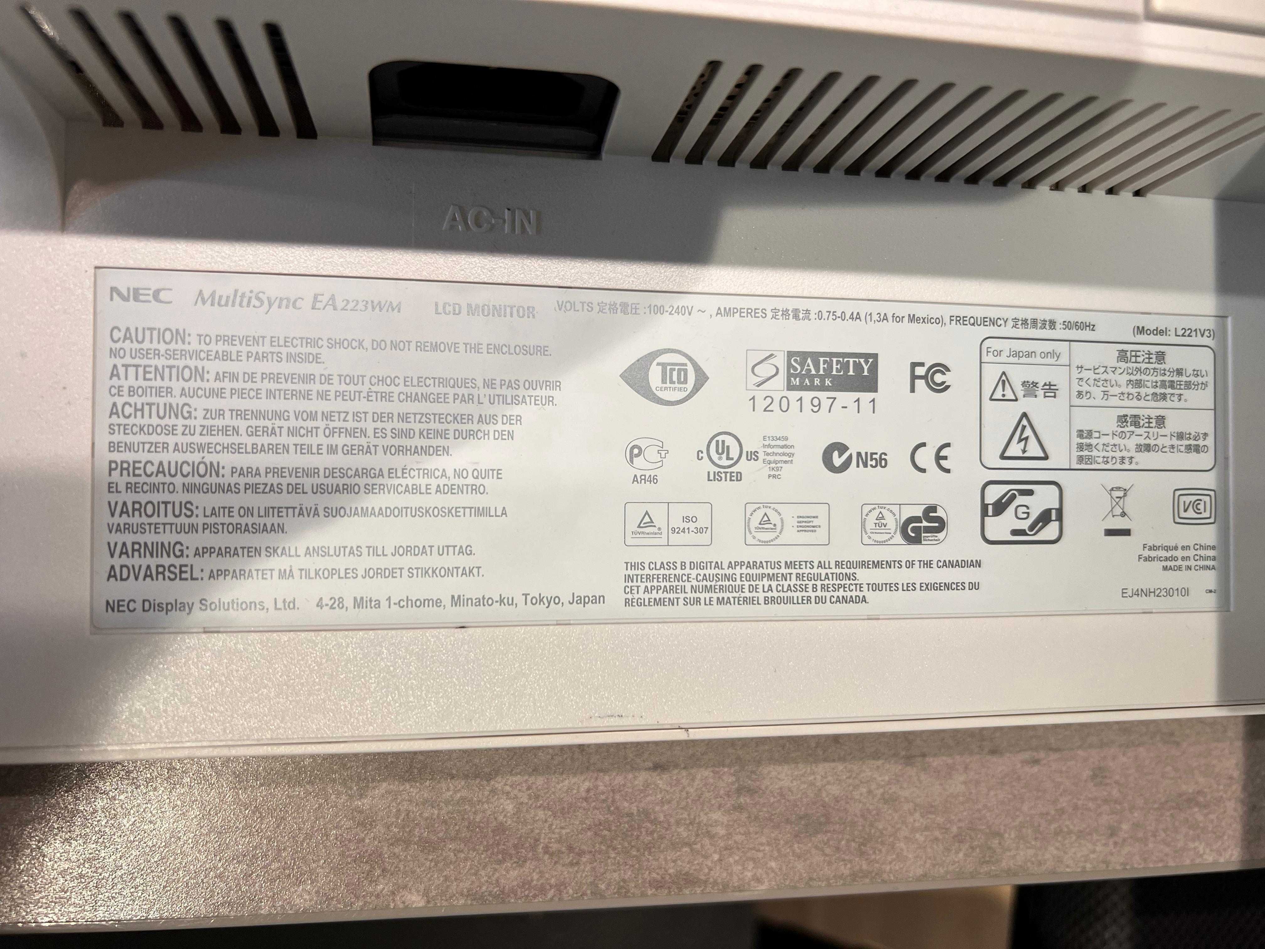 Monitory NEC MultiSync EA223WM