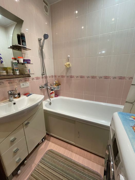 Продам «Чешку» на Б.М.В.