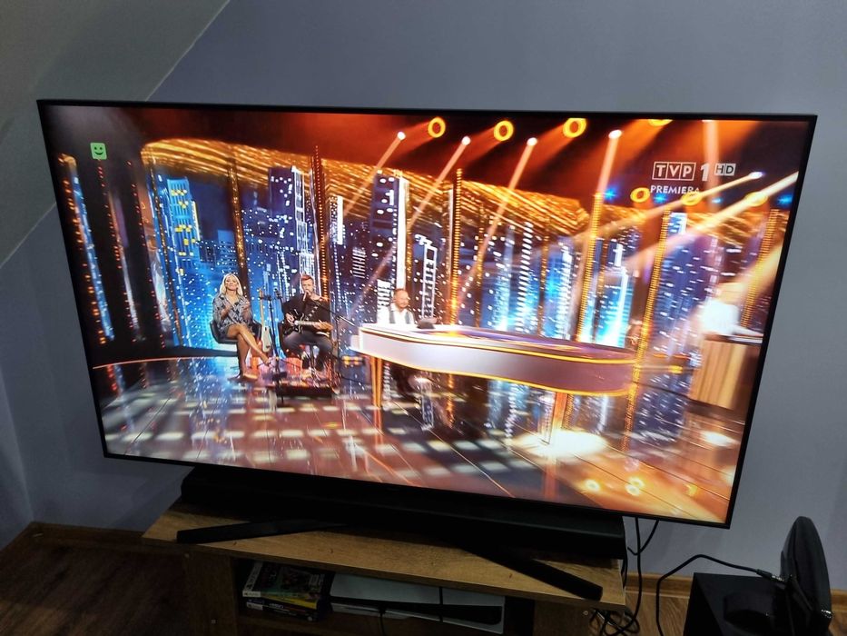 Telewizor tv Samsung 4k UHD HDR smart JAK NOWY 55 cali