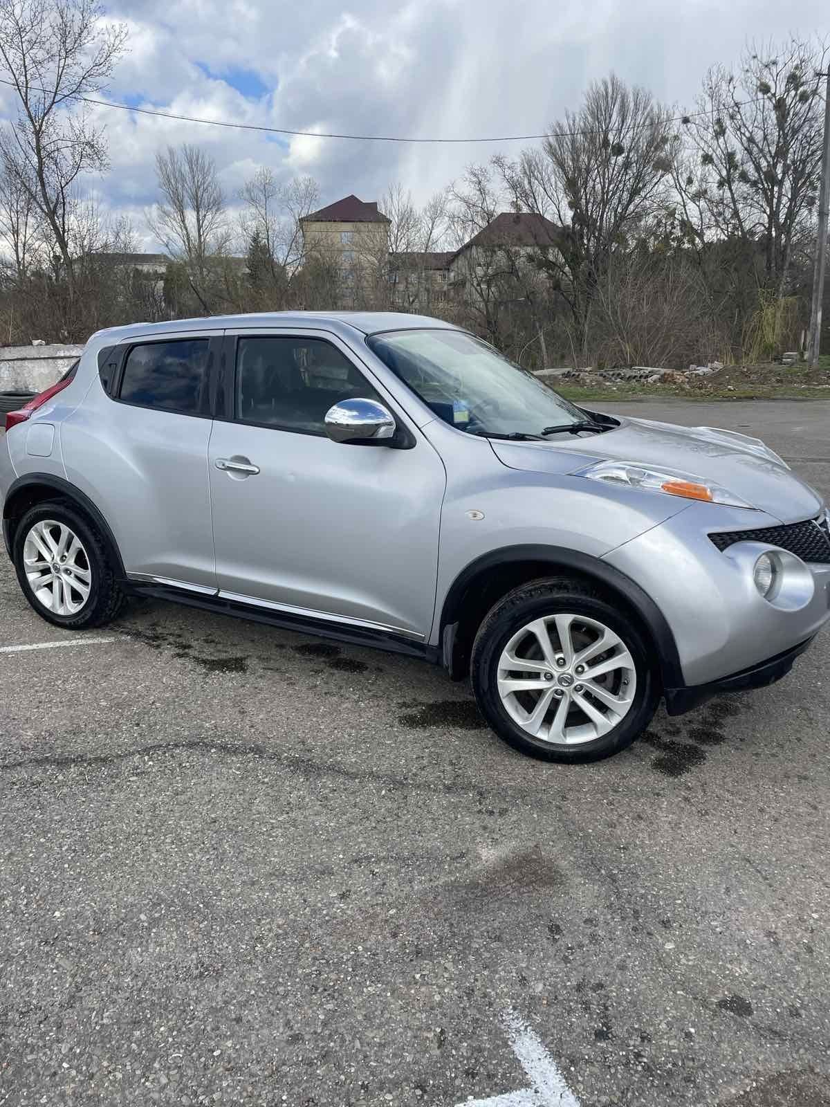 Nissan Juke 2012 SL 4×4 1.6DigTurbo