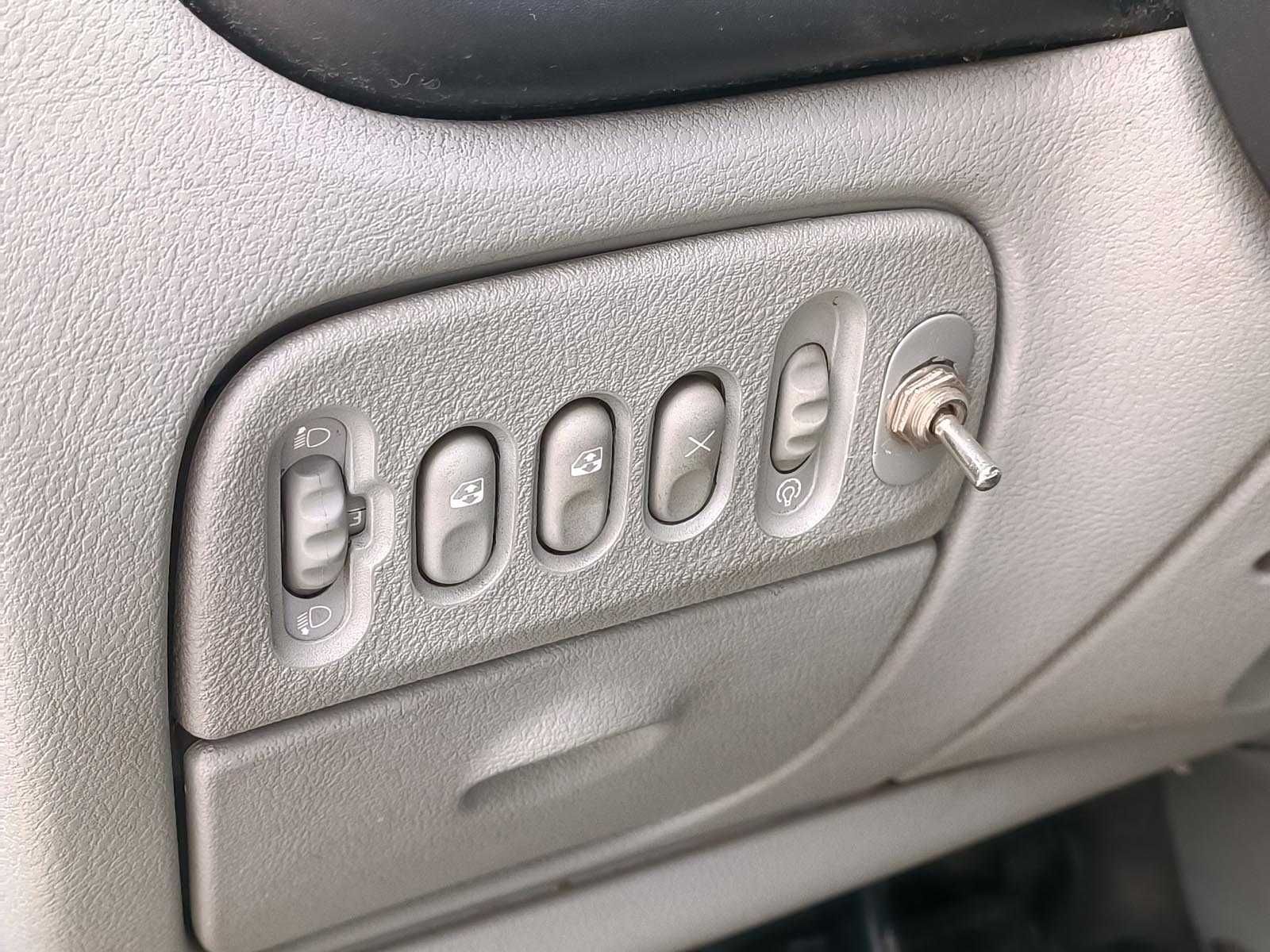 Продам Renault Scenic 2001р. #70302