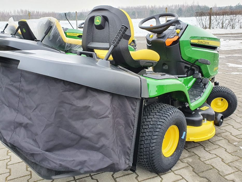 "Marcinkowscy" Traktorek John deere X350R