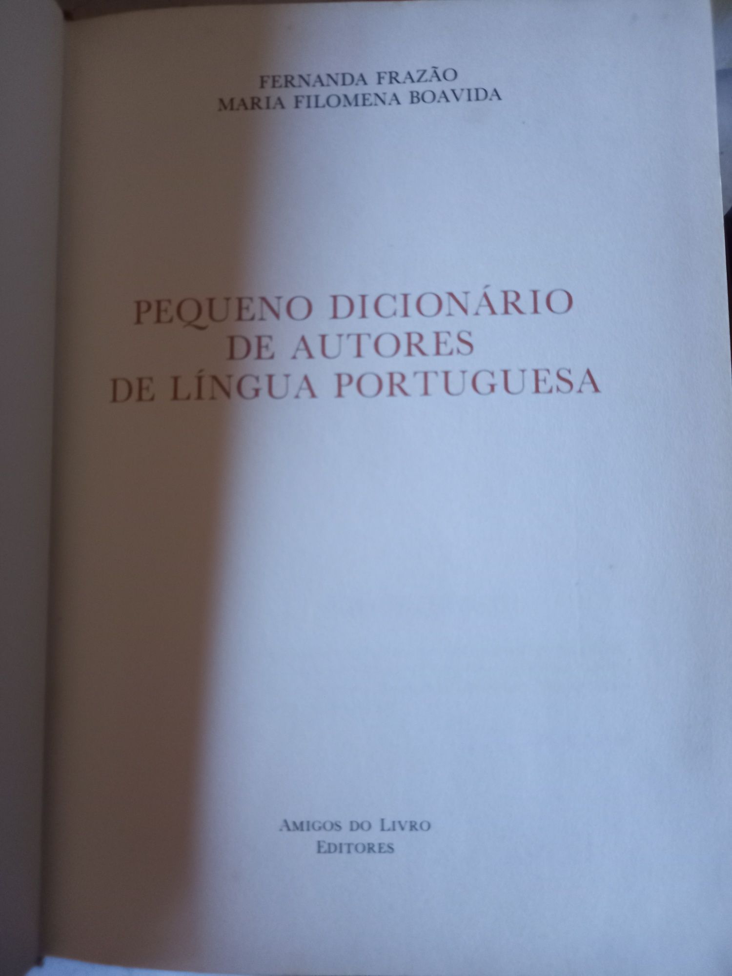 Dicionários...lingua portuguesa