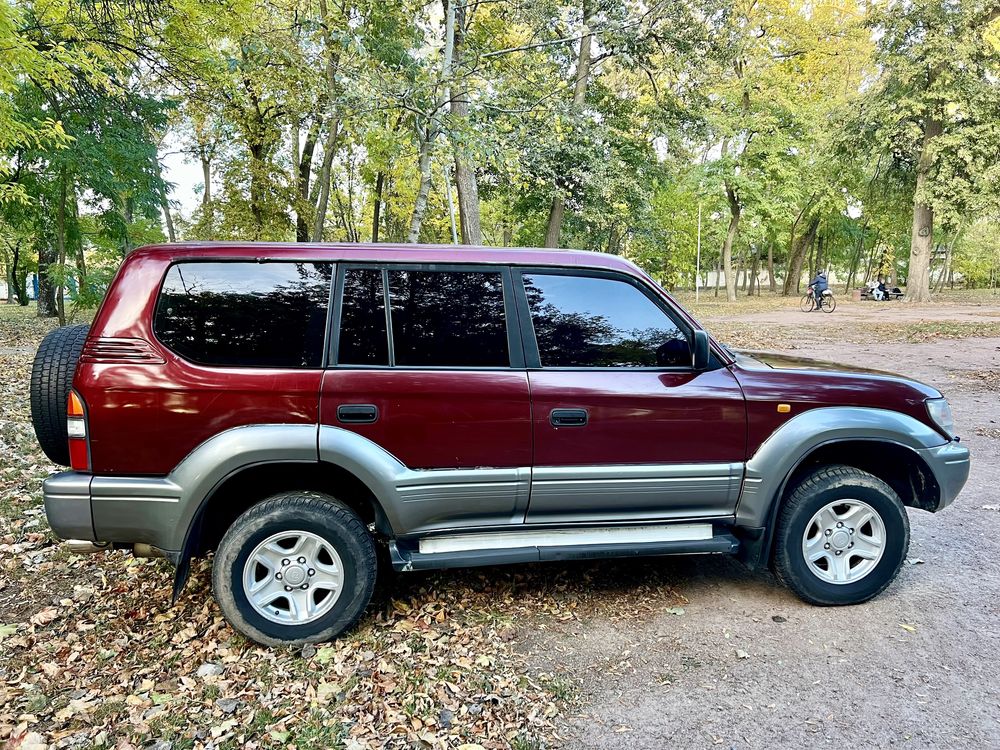 Toyota Land Cruiser