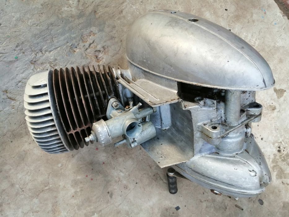 Двигатель одноцилиндровый "ЯВа - 250