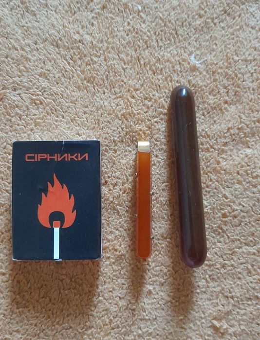 Бурштинові запанки і зажими.