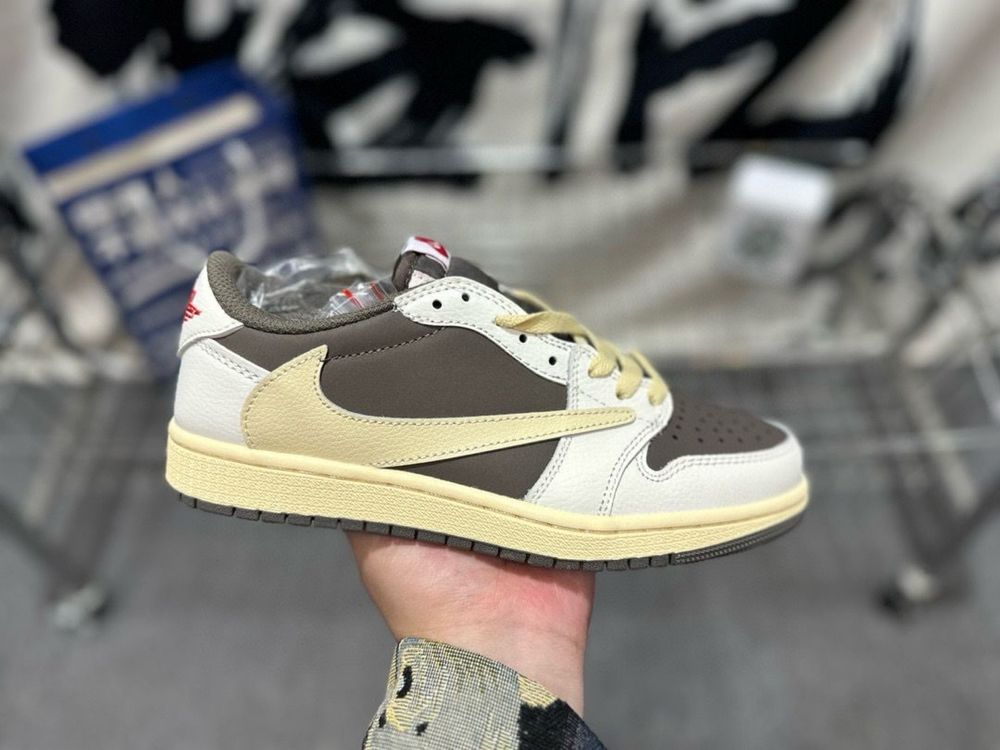 Air jordan 1 Low - Travis Scott