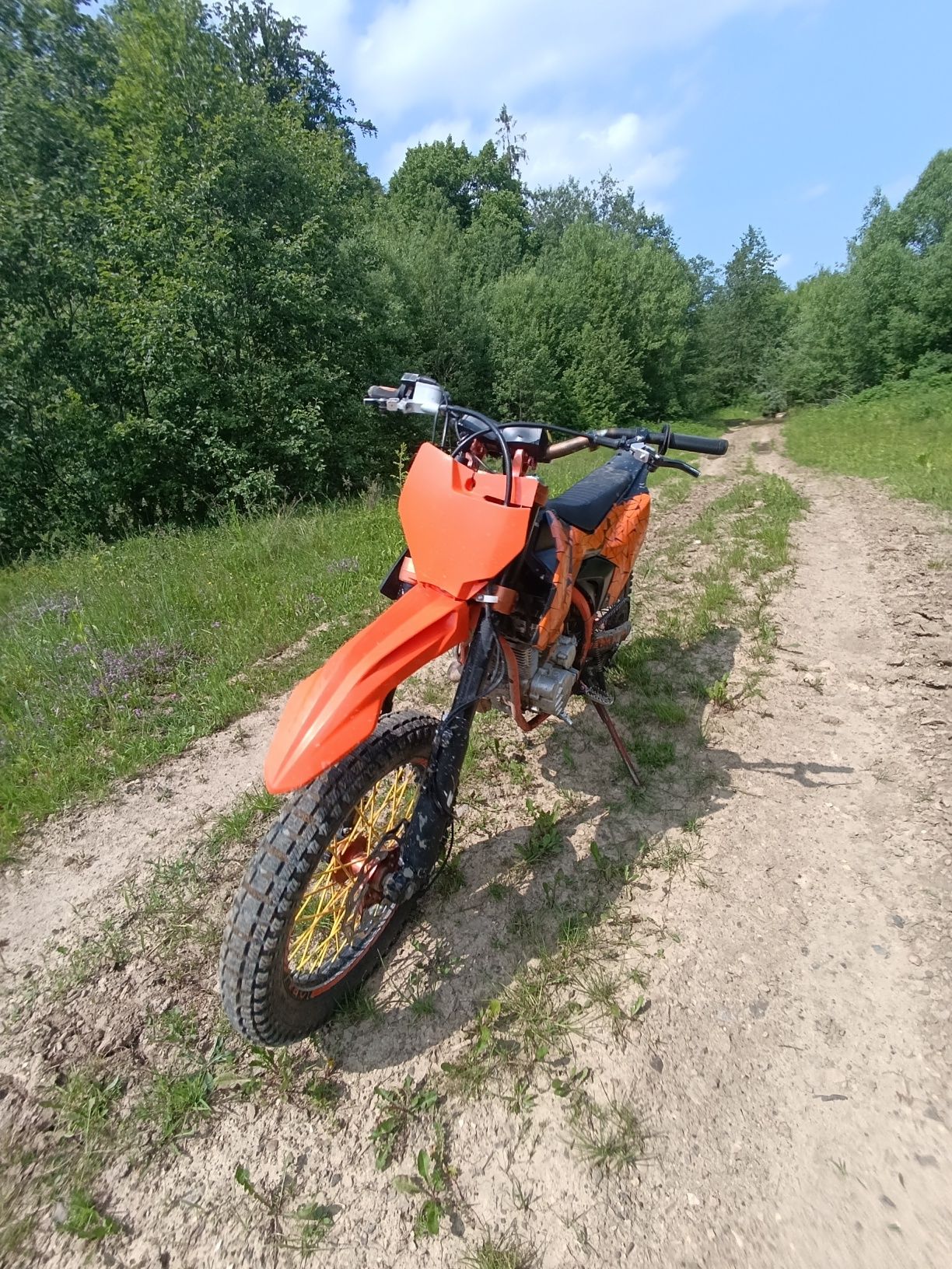 Кові адванс 250 2021 року