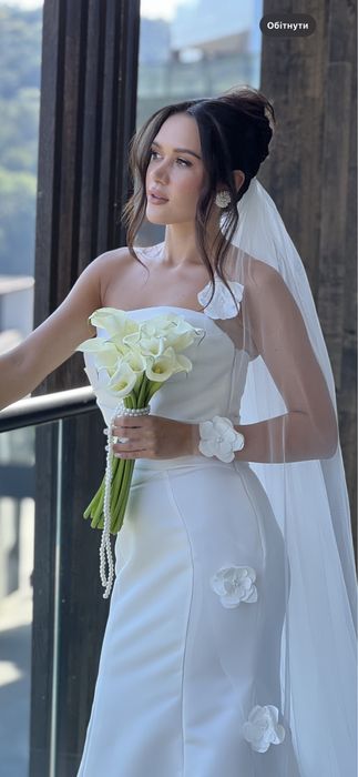 Весільне атласне плаття Milla Nova