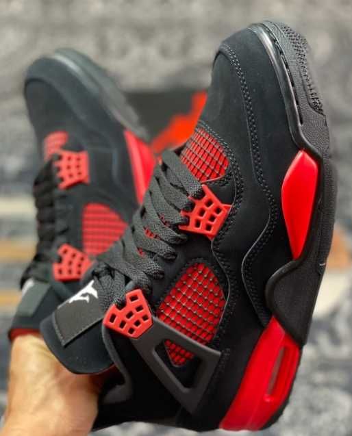 Jordan4RetroRedThunder r.43