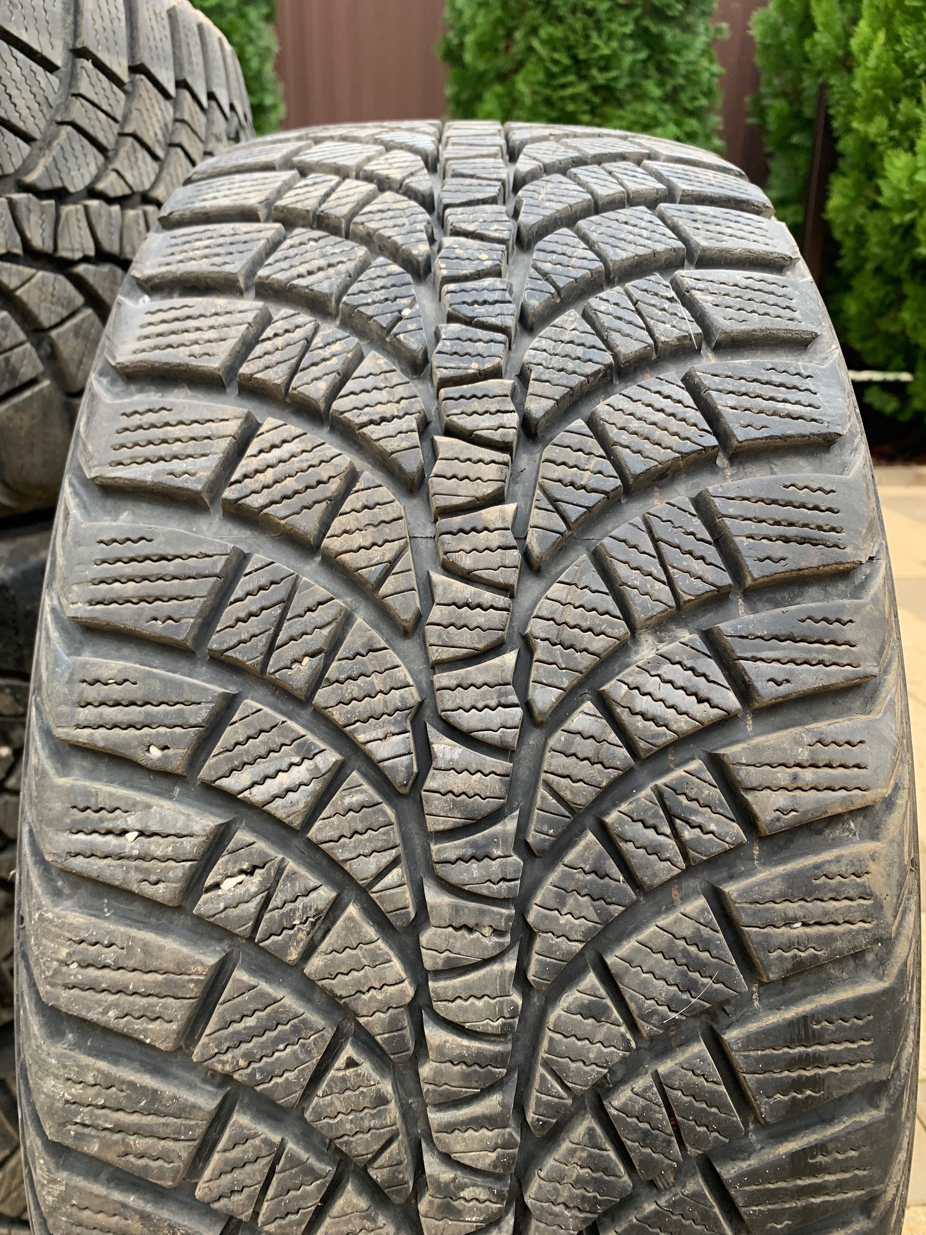 Резина KUMHO 245/45/R17 99V