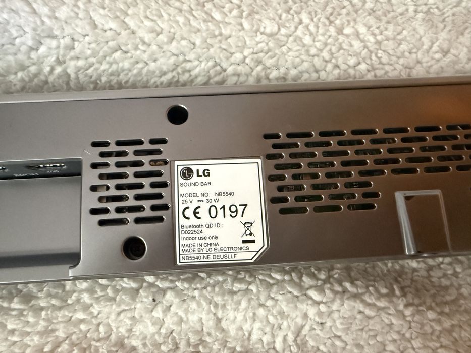 Soundbar 320w lg z bezprzewodowym subwooferem