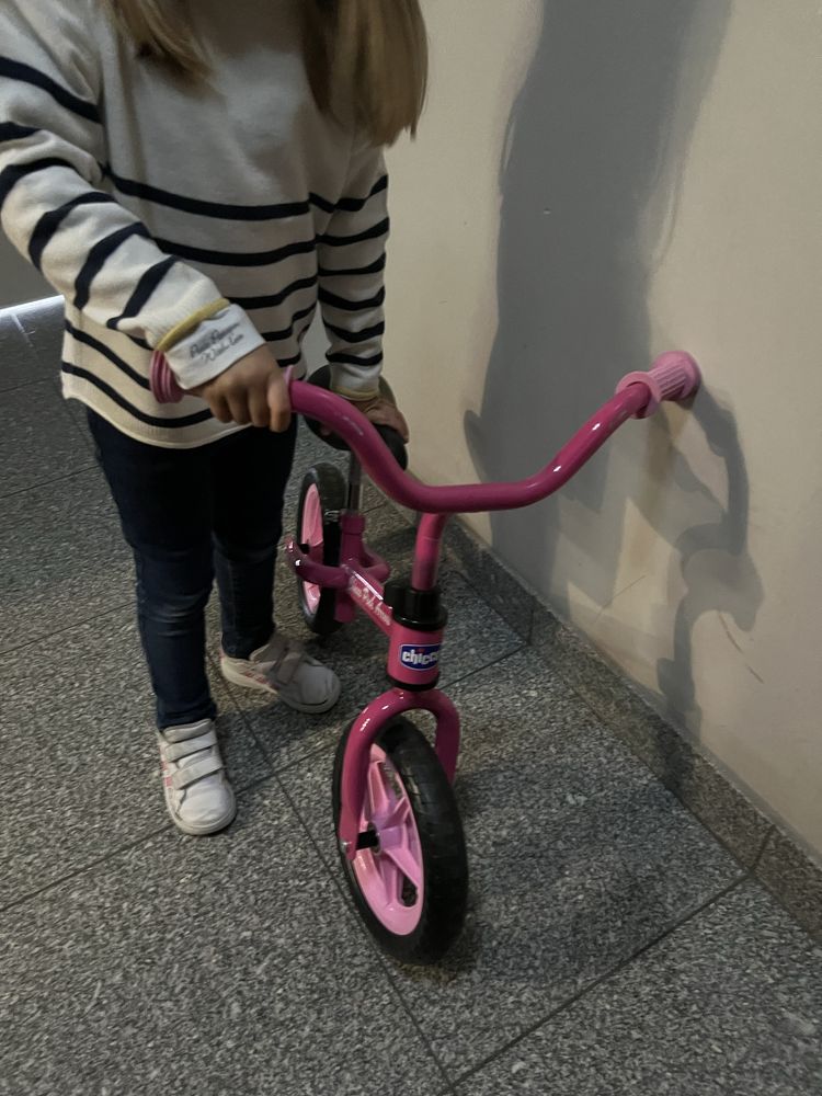 Bicicleta chicco  menina