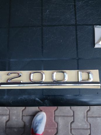 Znaczek Emblemat Mercedes 200 D