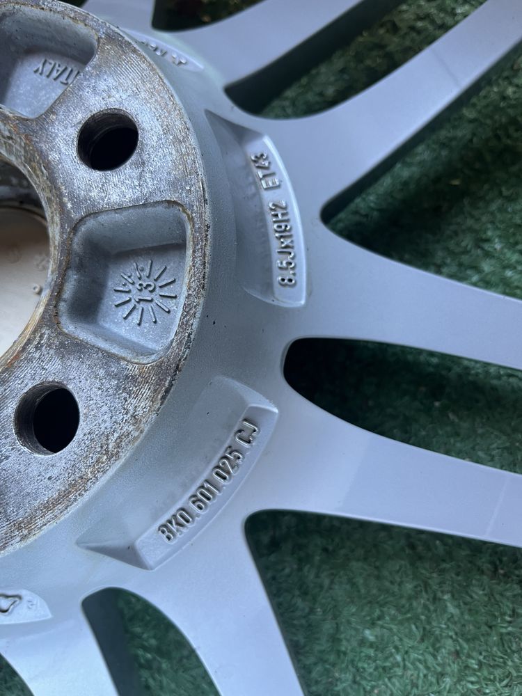 5x112 AUDI 8,5J19 C6C7 ET43 felgi aluminiowe 66,6 A4 B8