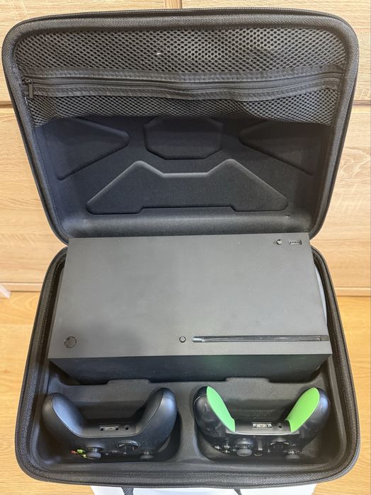 Xbox Series X 1TB 2 pady (limitowany 20-lecie) ładowarka PDP case gry
