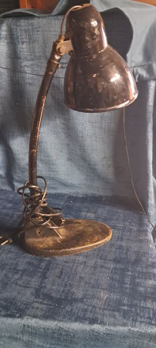 Lampka biurkowa metalowa