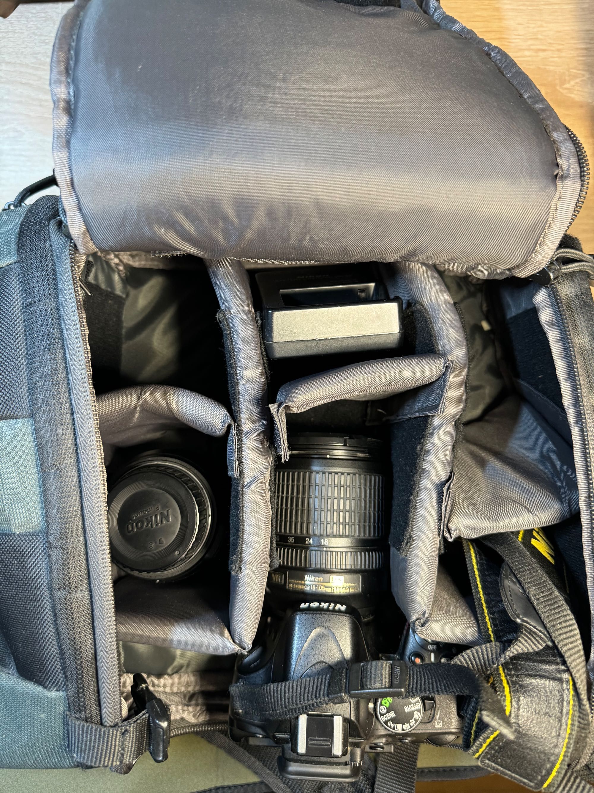 Nikon D5100 з NIKKOR AFS-S 50mm 1.4 та кіт 18-105