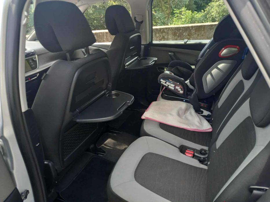 Citroen c4 picasso.