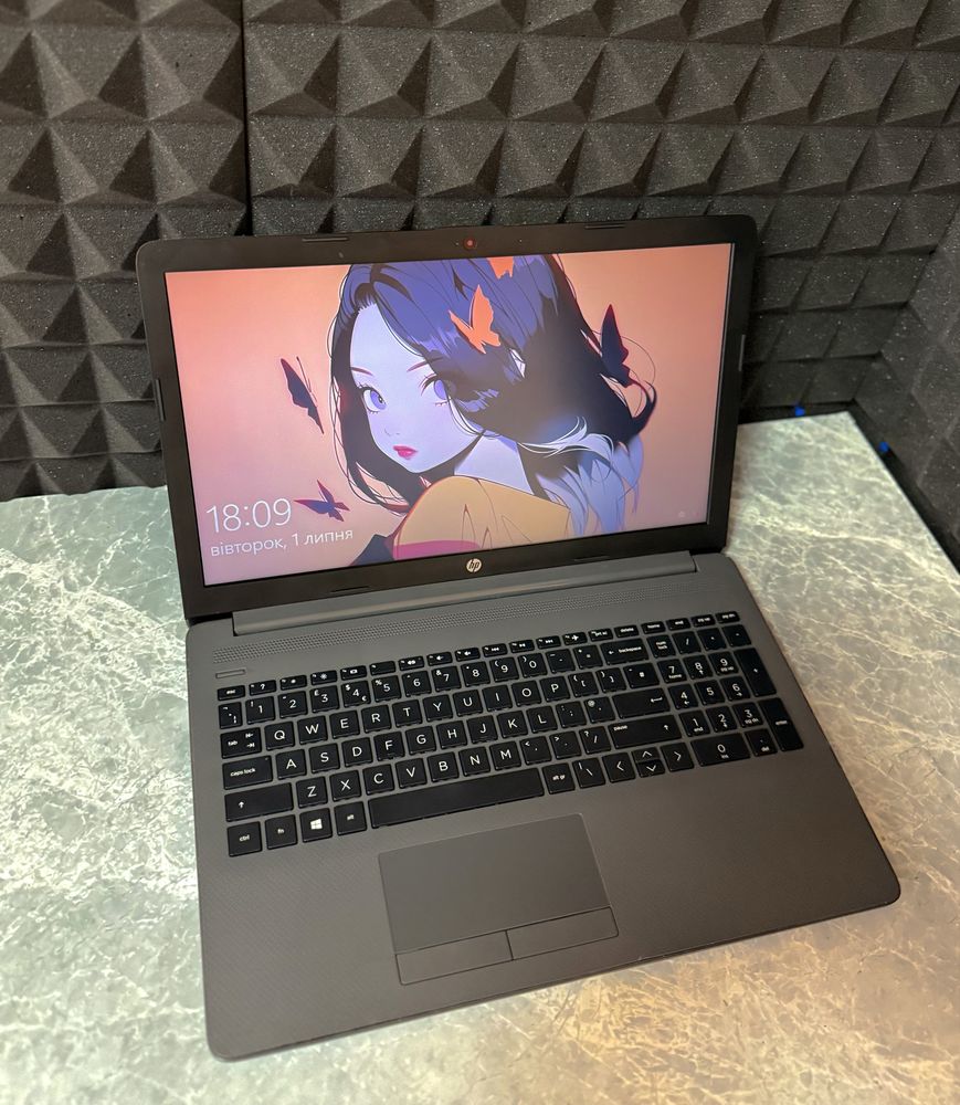 Ігровий Ноутбук HP / intel i5 GEN 8 / 16GB DDR4 / SSD m.2 nvme 256GB