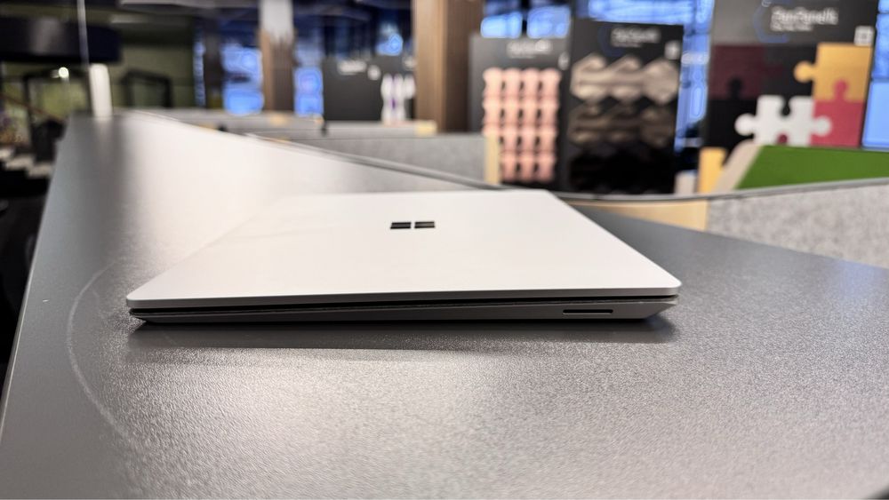Microsoft Surface Laptop 4 Ryzen 4680u