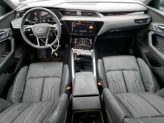 2023 Рік Audi E-tron S Premium Plus