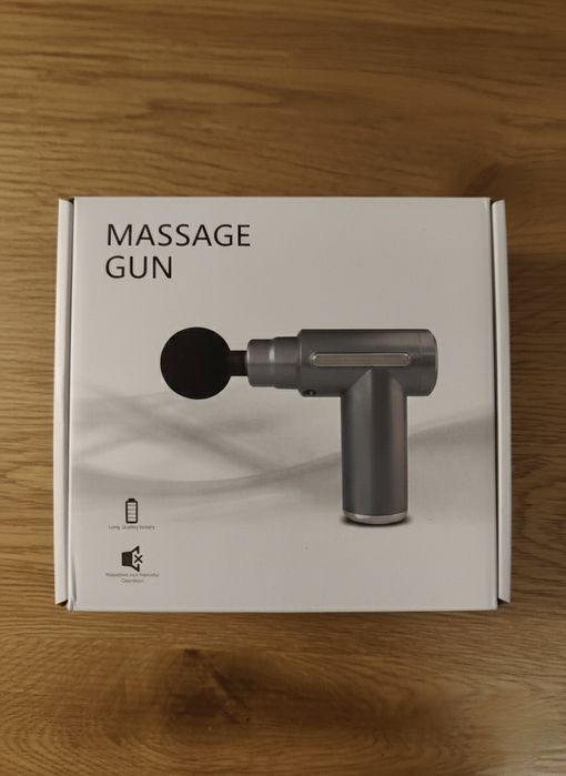 Pistolet masujacy Massage Gun 4 glowice nowy