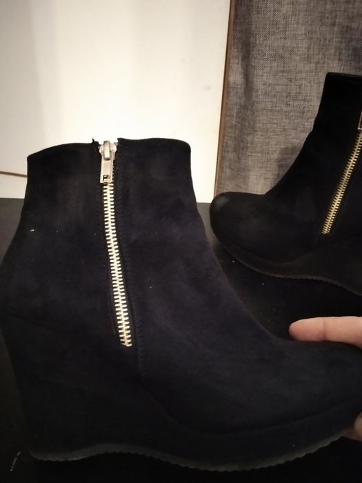 Жіночі ботіночки 37 розм ,замш