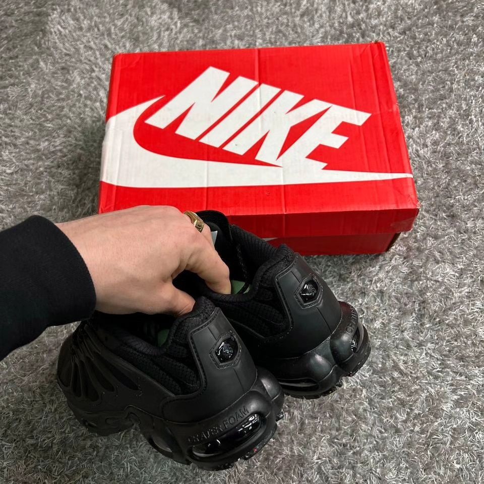 NIKE AIR MAX terraspascape plus black