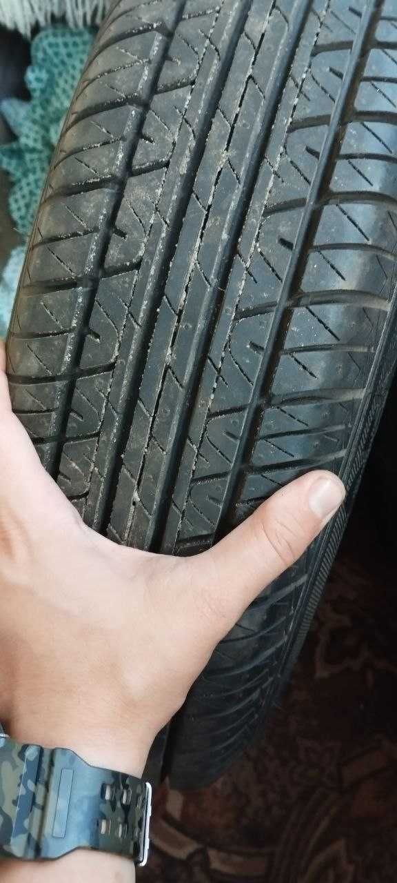 Резина для авто 2 шт 175/70/R13