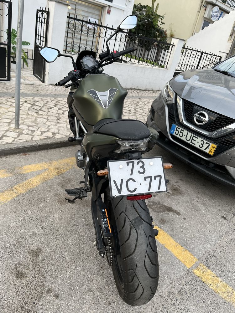 Kawazaki Z650 naked 2018