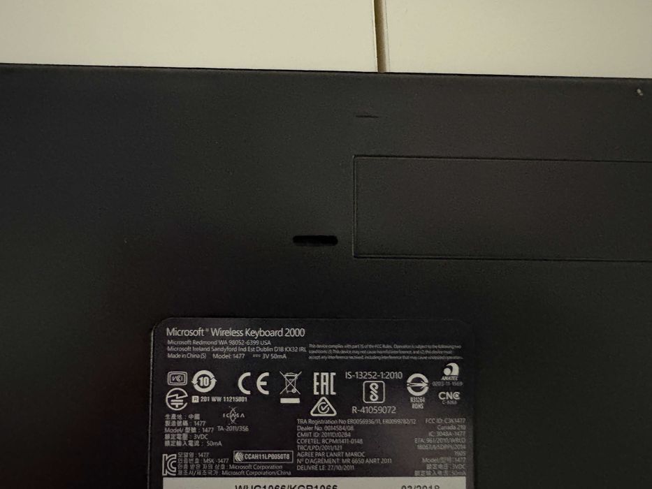 Teclado + Rato Microsoft sem fios