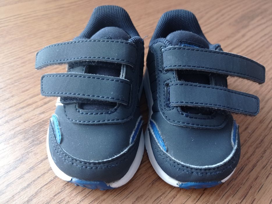 Adidasy dla niemowlaka dziecka r. 18 Adidas