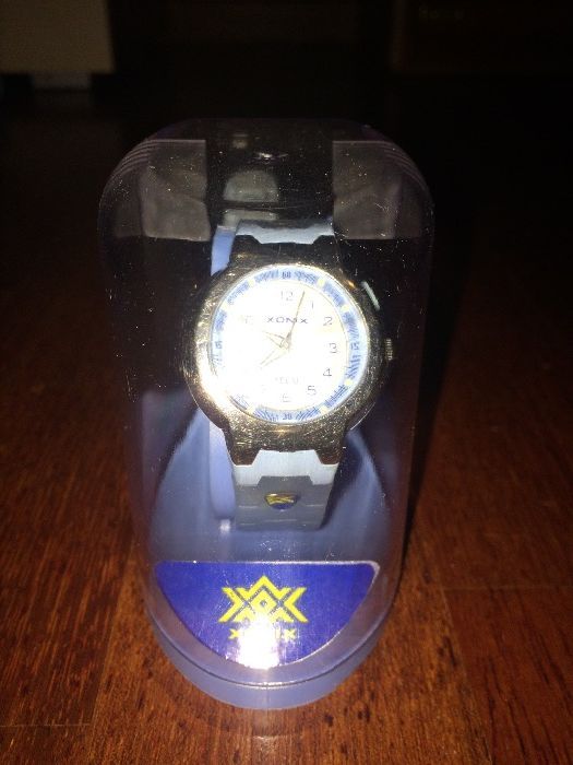 Zegarek Xonix niebieski wodoodporny do 10 atm.